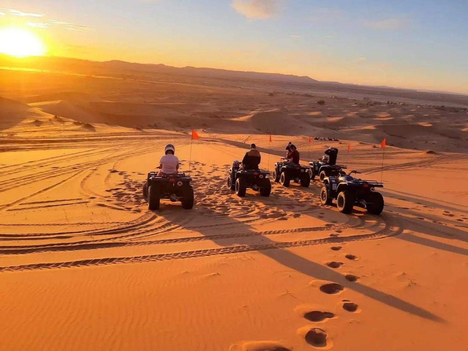 Merzouga Nomadic Luxury Camp Exterior foto